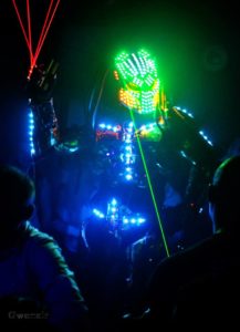 Robot Led Echassier - Performer Laser à Bourges 18
